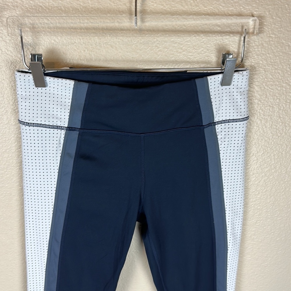 Athleta Colorblock Contender 7/8 Tight Leggings - Picture 4 of 10